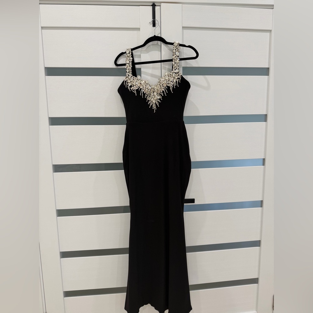 Chic Strapless Black Dress with Silver Accents